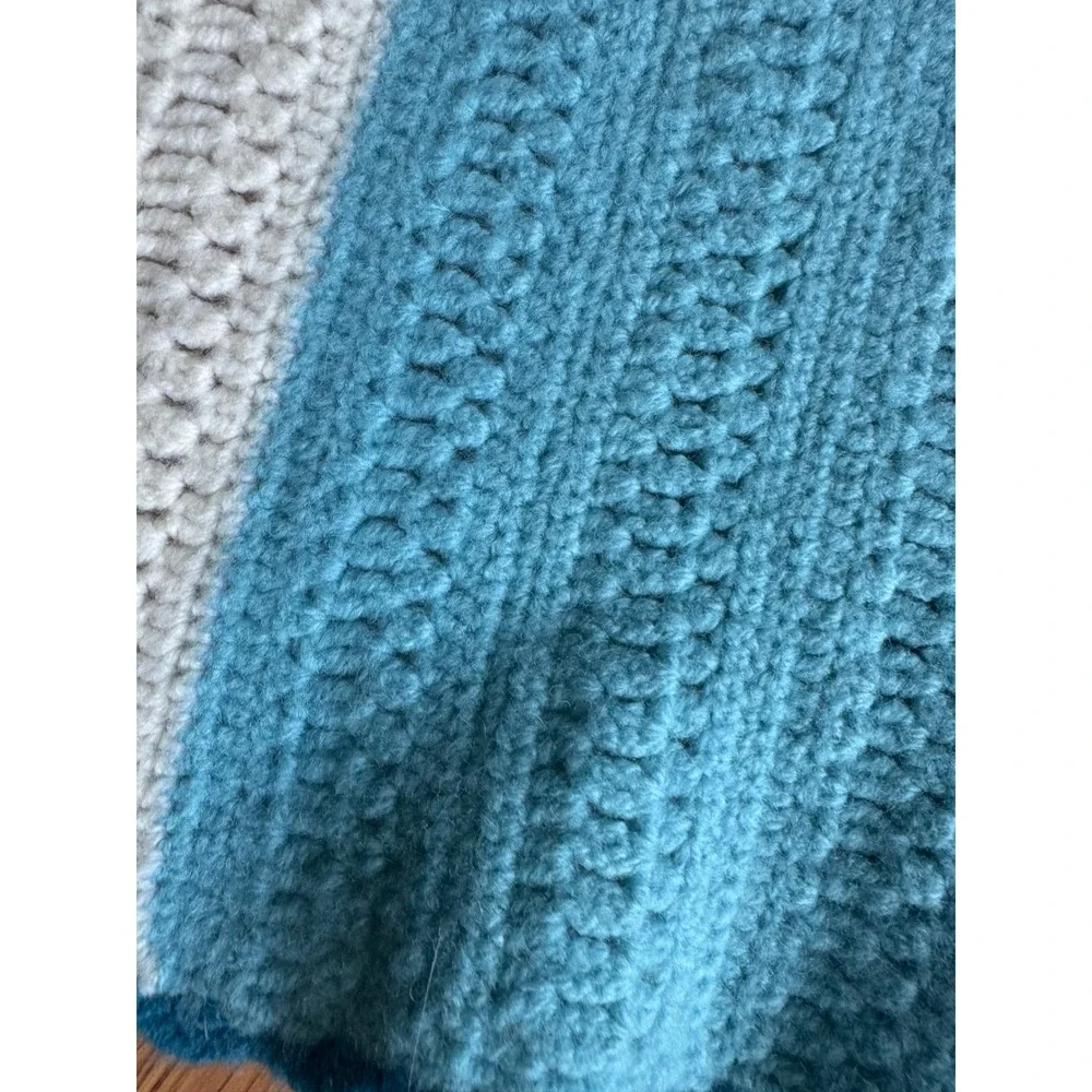Handmade Crochet Baby Blanket Striped Teal Blue Cream Scalloped Edge Throw 42x44